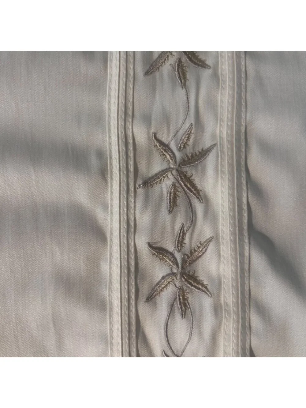 Cubavera Mens Embroidered Short Sleeve Button Up Shirt Beige Size M GUC
